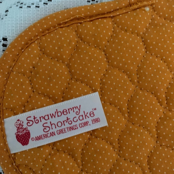 Strawberry Shortcake Trinket and Potholder - Picture 4 of 4